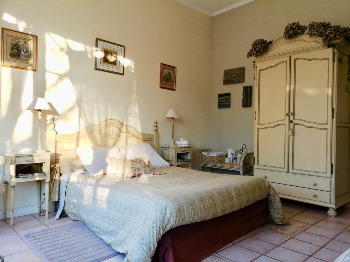 Bed and Breakfast Le Domaine Des Pres Du Hom Bézu-Saint-Éloi Exteriér fotografie